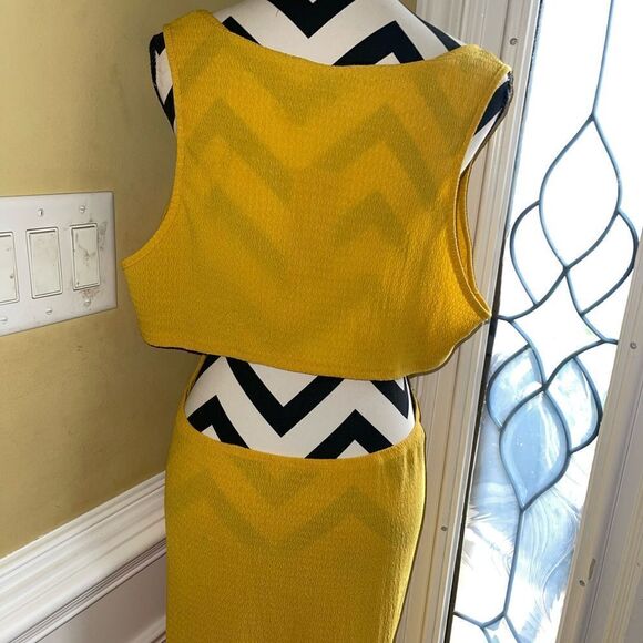 NWT SHEIN SXY Curve Yellow Rib stretchy cut out back sleeveless maxi dress SZ4XL - Picture 3 of 12